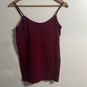 Maroon tank top
